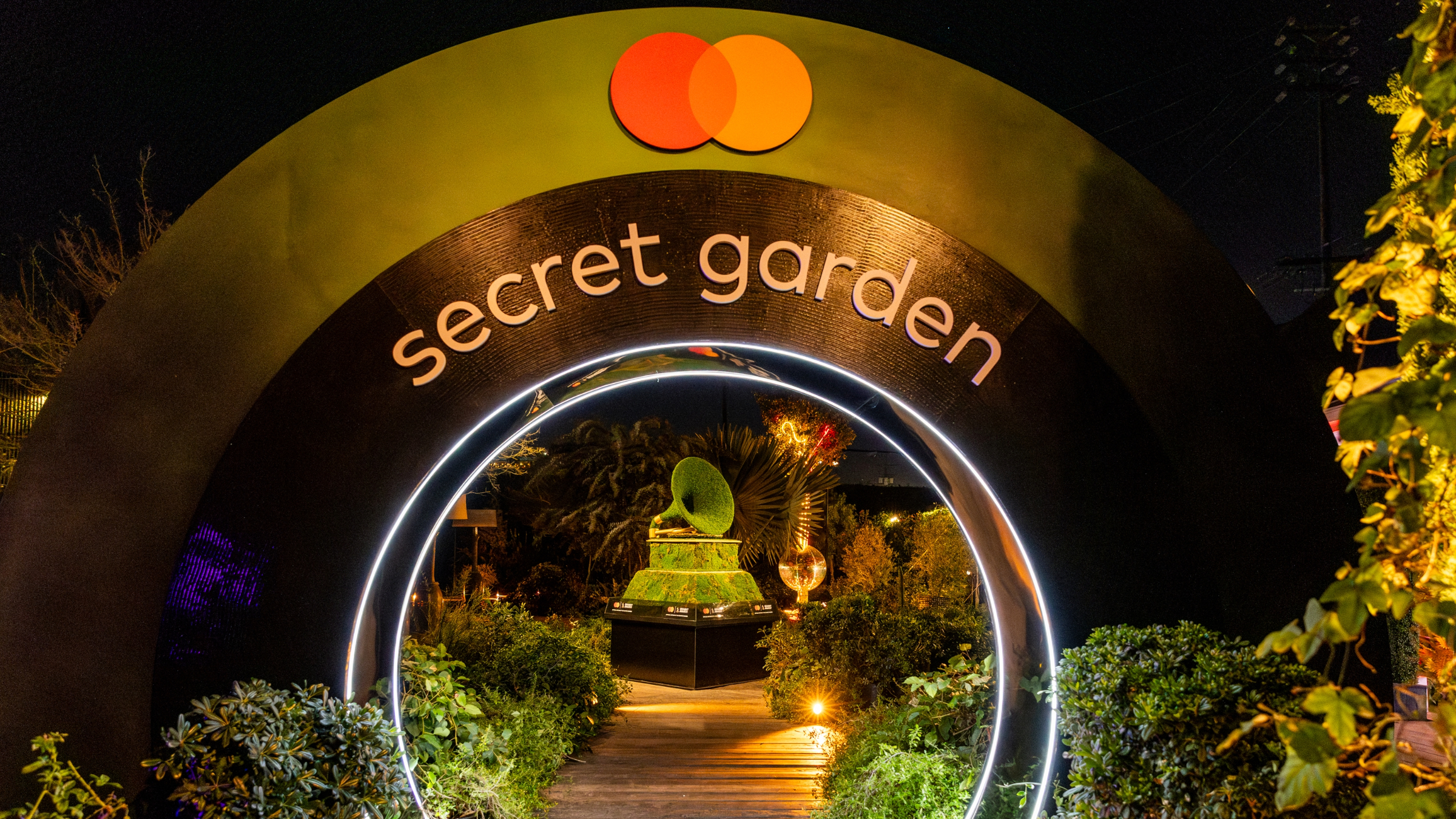 Mastercard-Secret-Garden-Grammyhouse-4